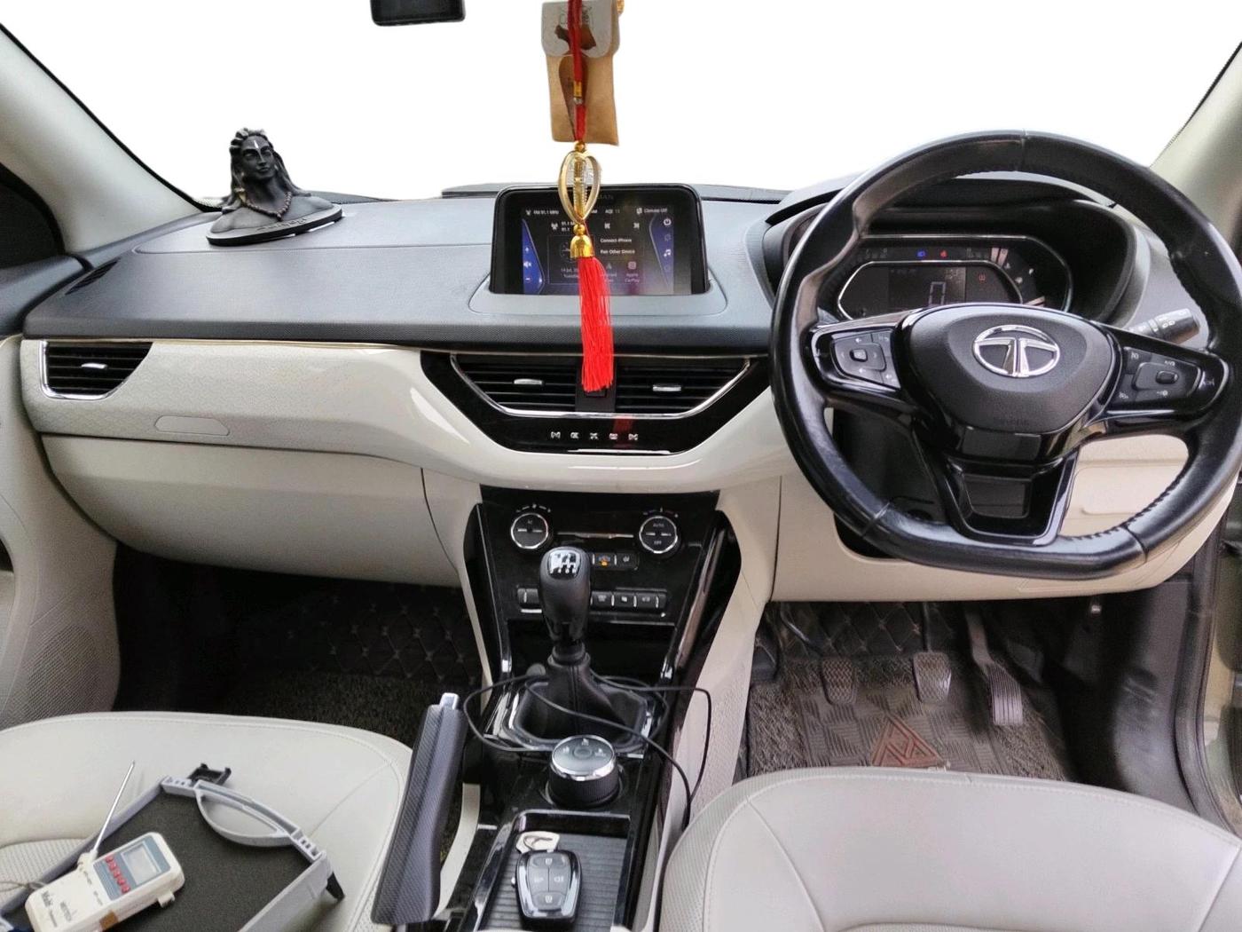 2022 Tata NEXON XZ PLUS PETROL, Petrol, Manual, 61,045 km, interior
