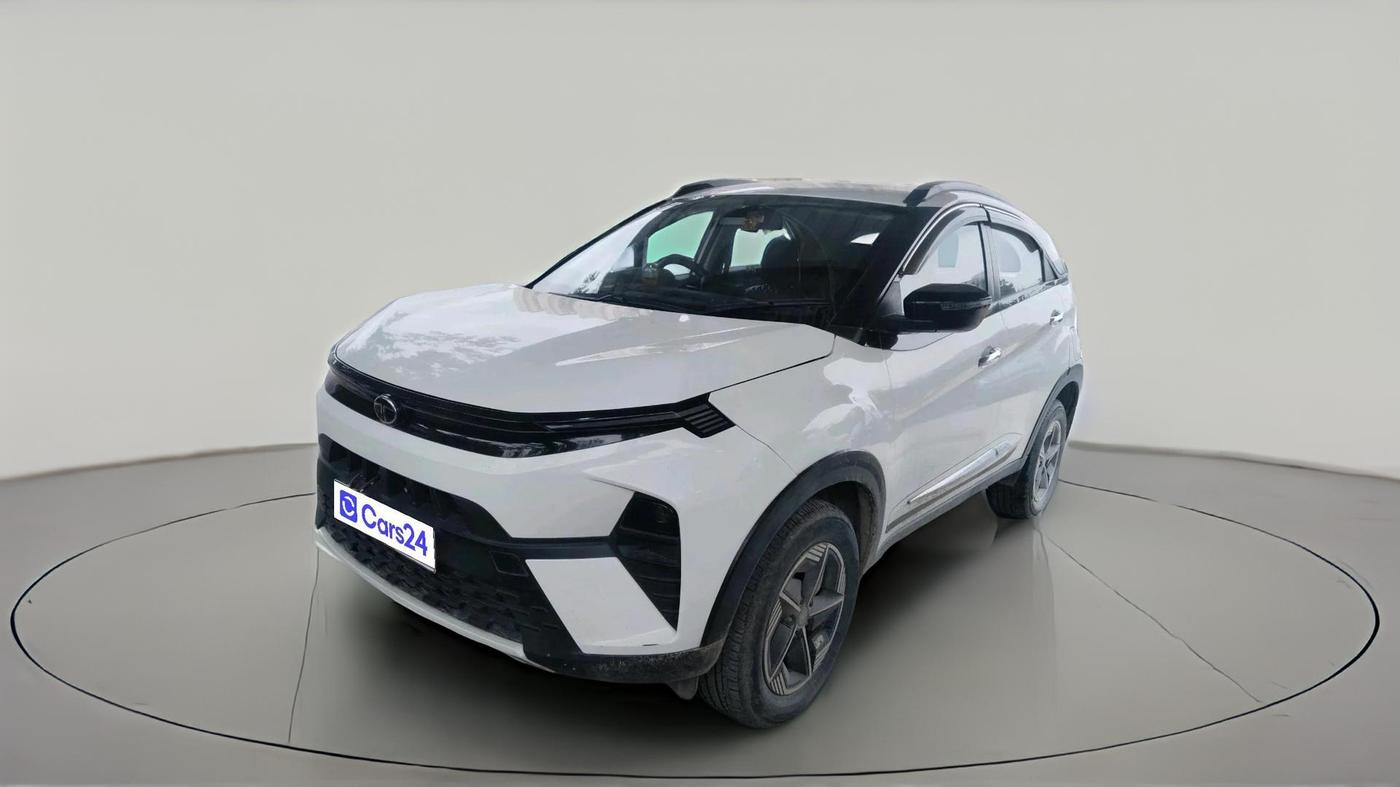 2024 Tata NEXON CREATIVE 1.5 DIESEL, Diesel, Manual, 32,757 km, exterior