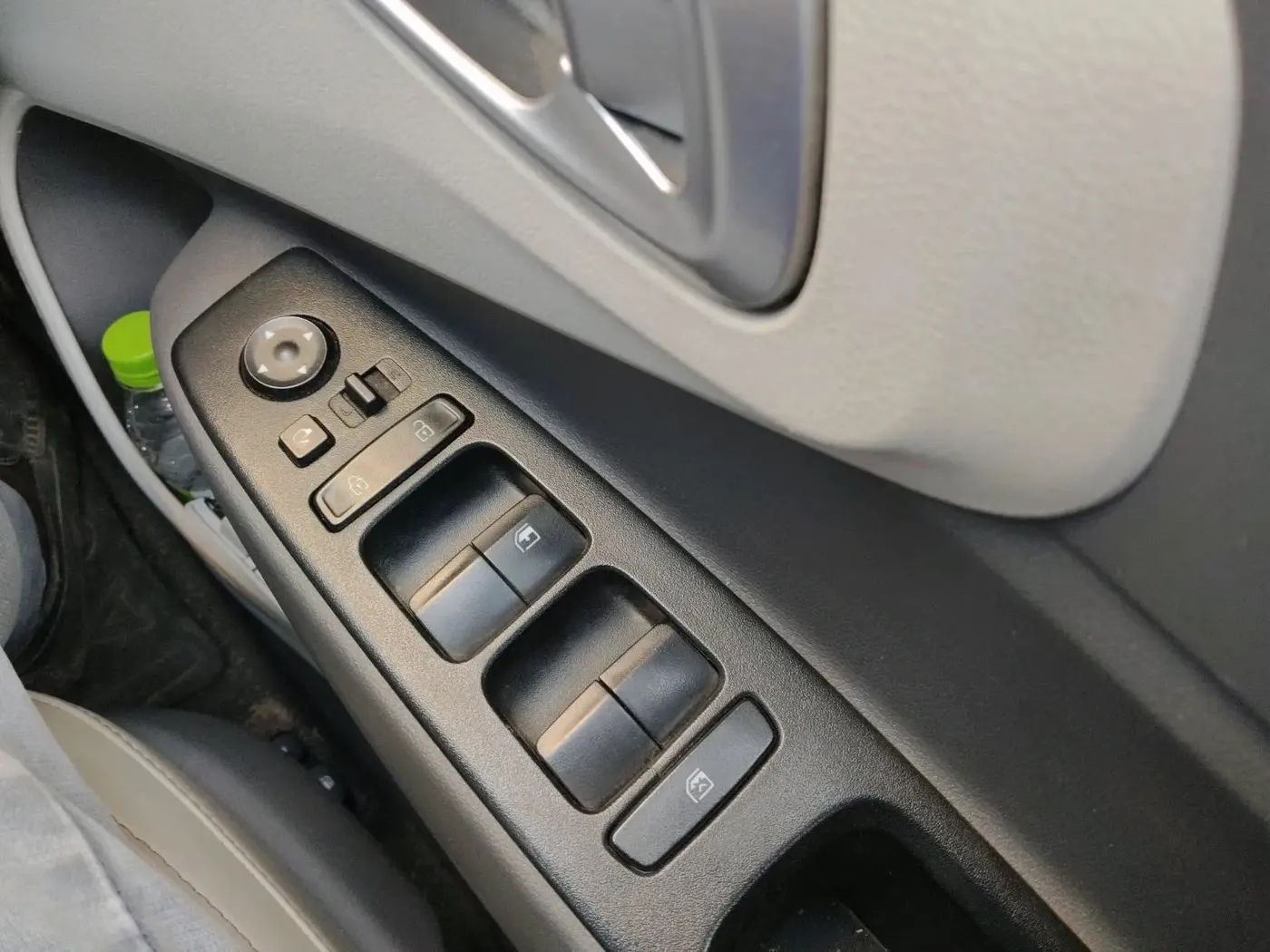 2020 Hyundai AURA SX PLUS 1.2 AMT, Petrol, Automatic, 27,017 km, interior