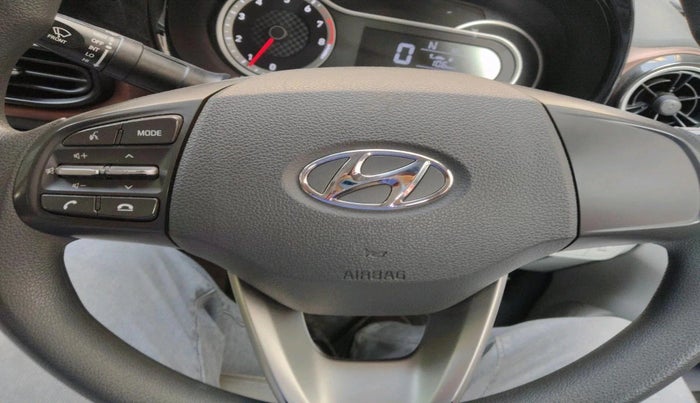 2020 Hyundai AURA SX PLUS 1.2 AMT, Petrol, Automatic, 27,017 km, interior