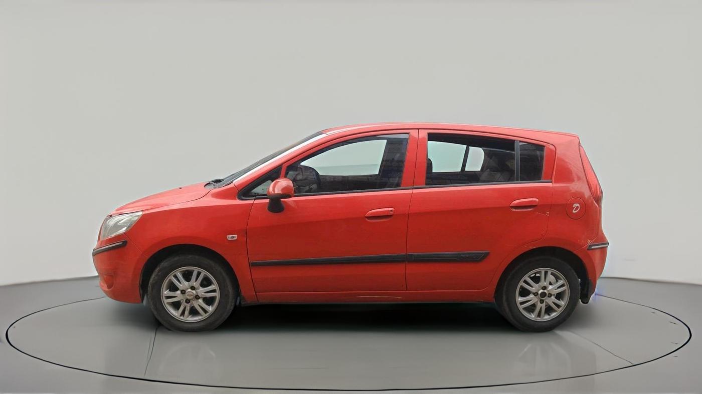 2013 Chevrolet Sail UVA 1.3 LT ABS, Diesel, Manual, 2,29,174 km, exterior