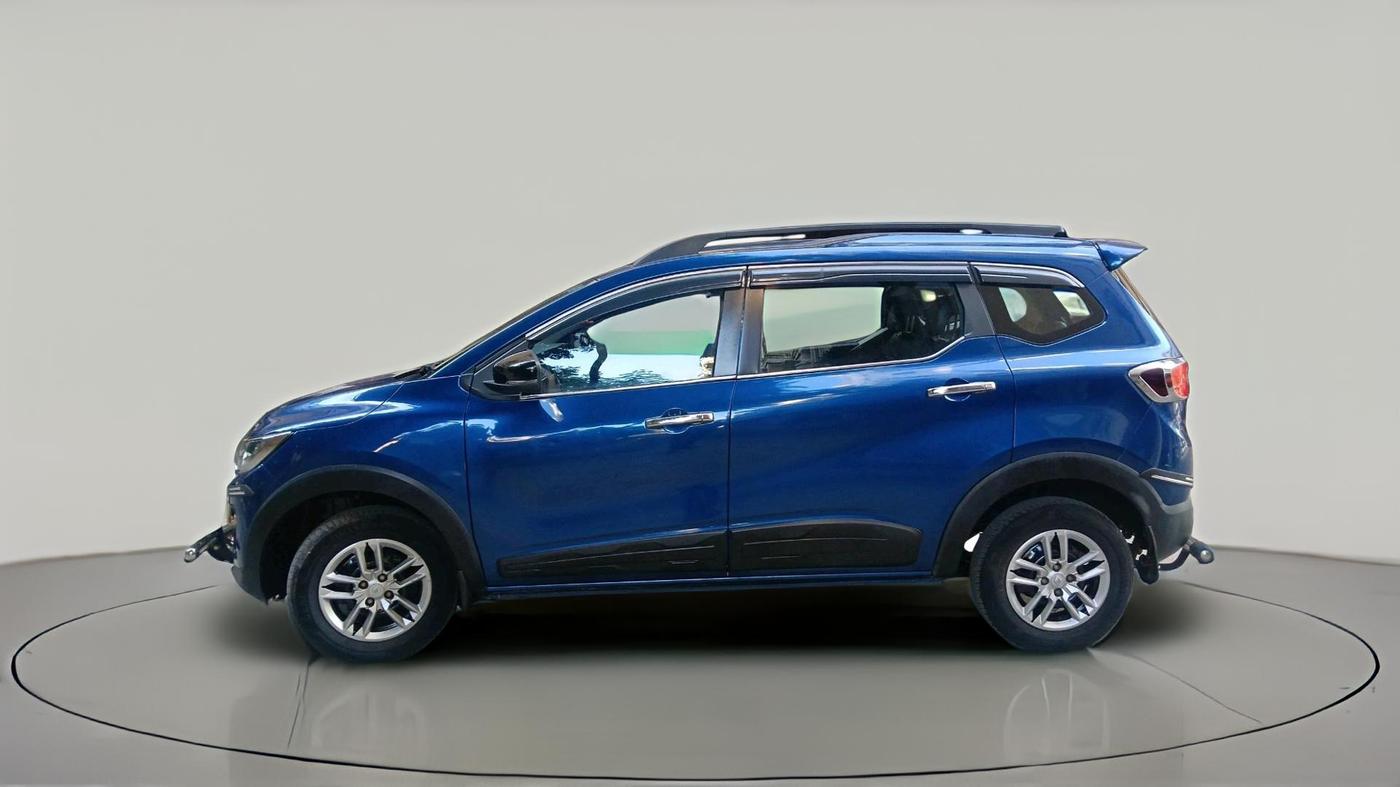 2021 Renault TRIBER RXT, Petrol, Manual, 38,695 km, exterior