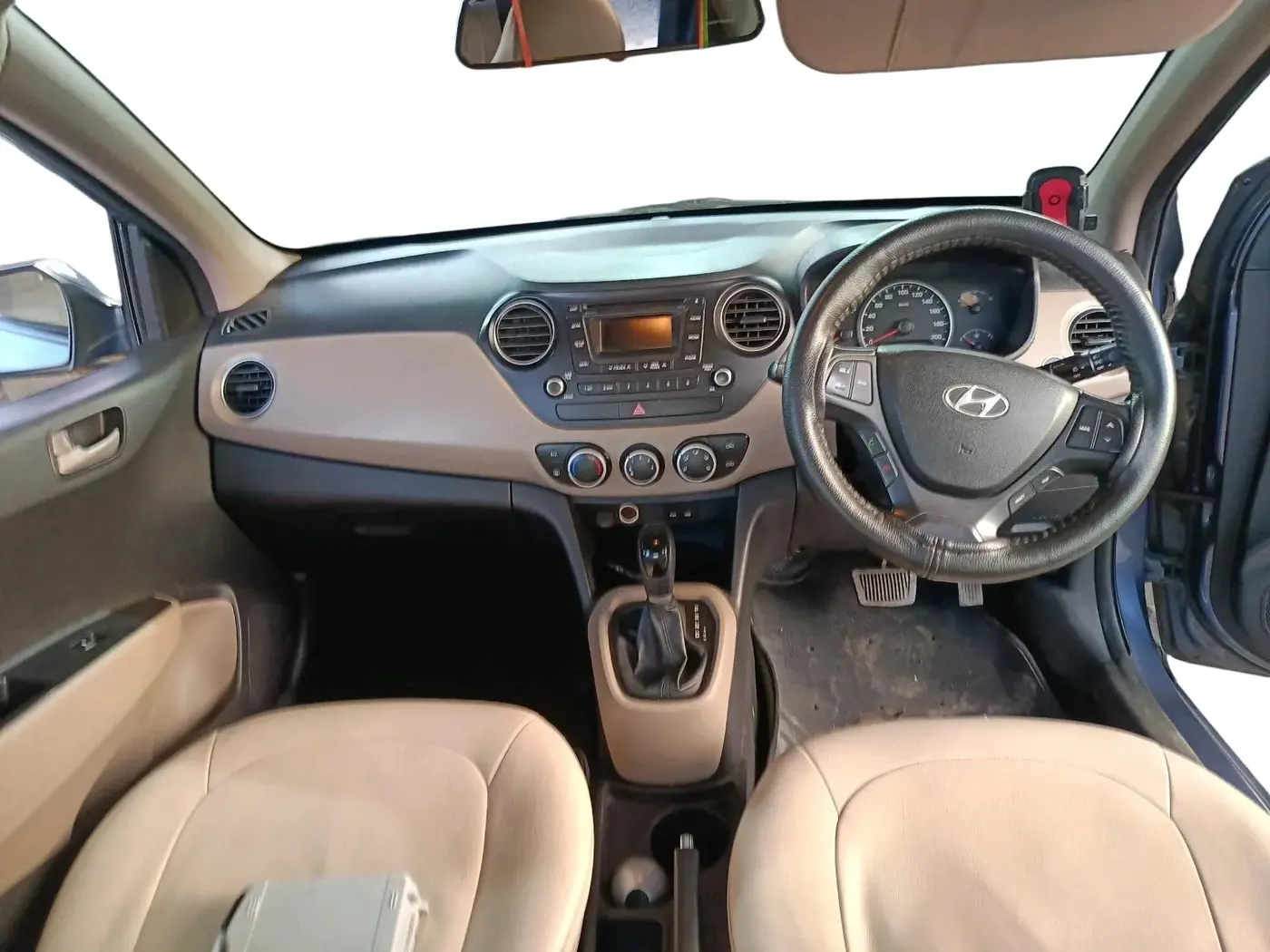 2014 Hyundai Grand i10 ASTA AT 1.2 KAPPA VTVT, Petrol, Automatic, 78,775 km, interior