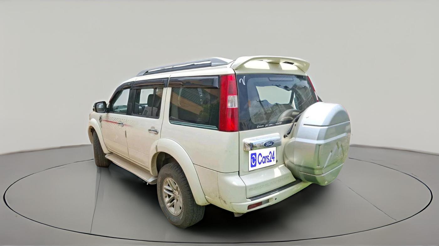 2011 Ford Endeavour 3.0L 4X2 AT, Diesel, Automatic, 90,149 km, exterior