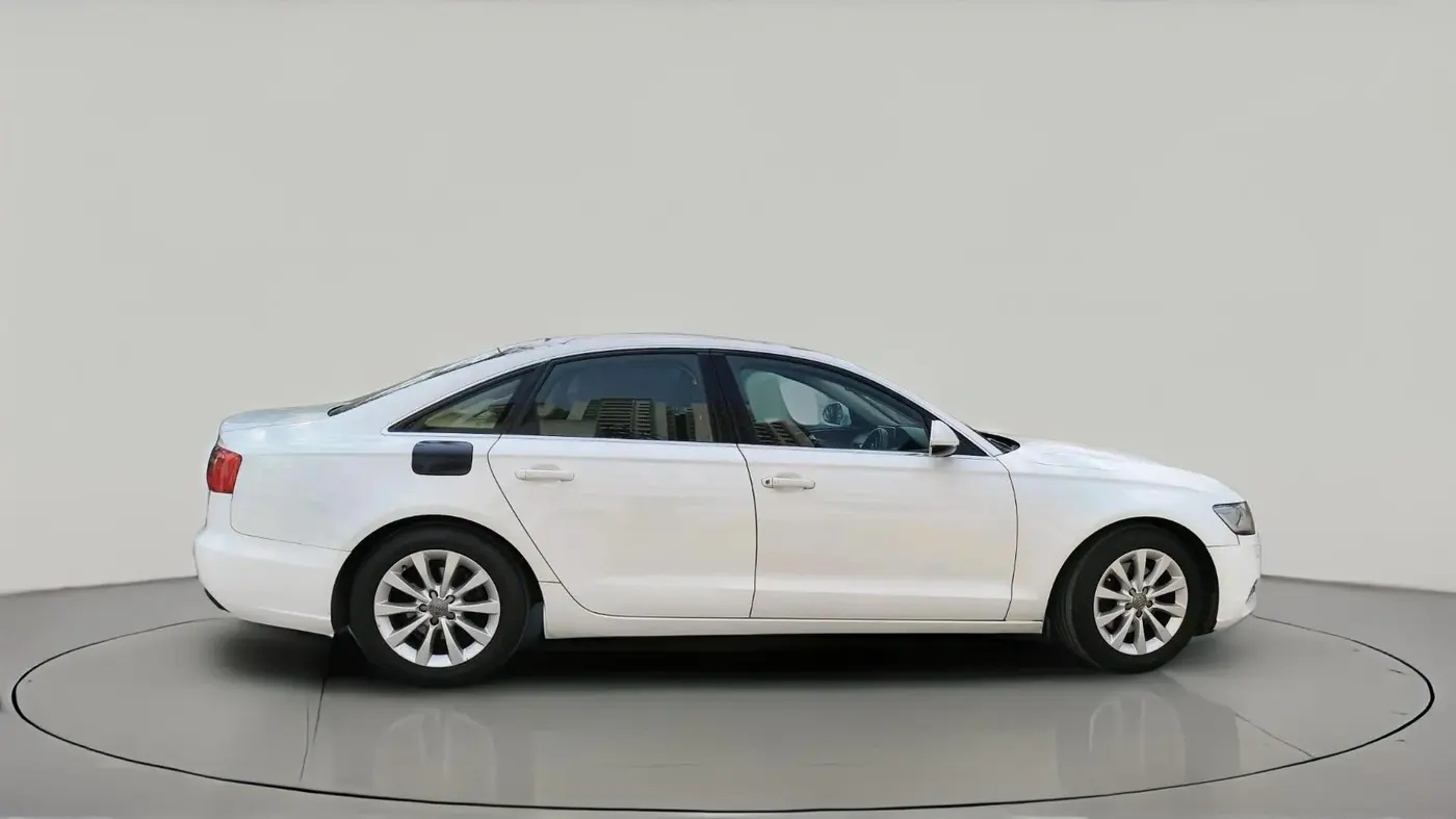 2012 Audi A6 2.0 TDI PREMIUM, Diesel, Automatic, 1,54,419 km, exterior