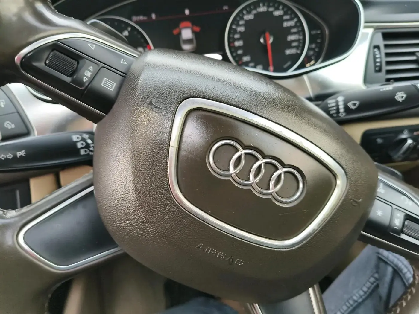 2012 Audi A6 2.0 TDI PREMIUM, Diesel, Automatic, 1,54,419 km, interior