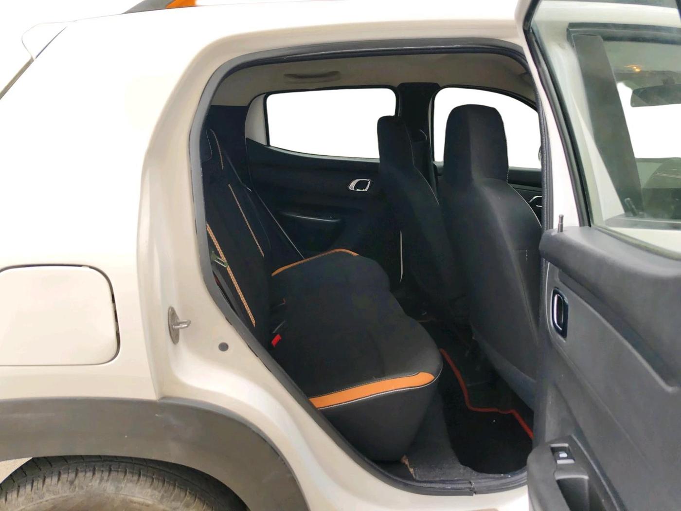 2021 Renault Kwid CLIMBER 1.0 AMT (O), Petrol, Automatic, 39,360 km, interior