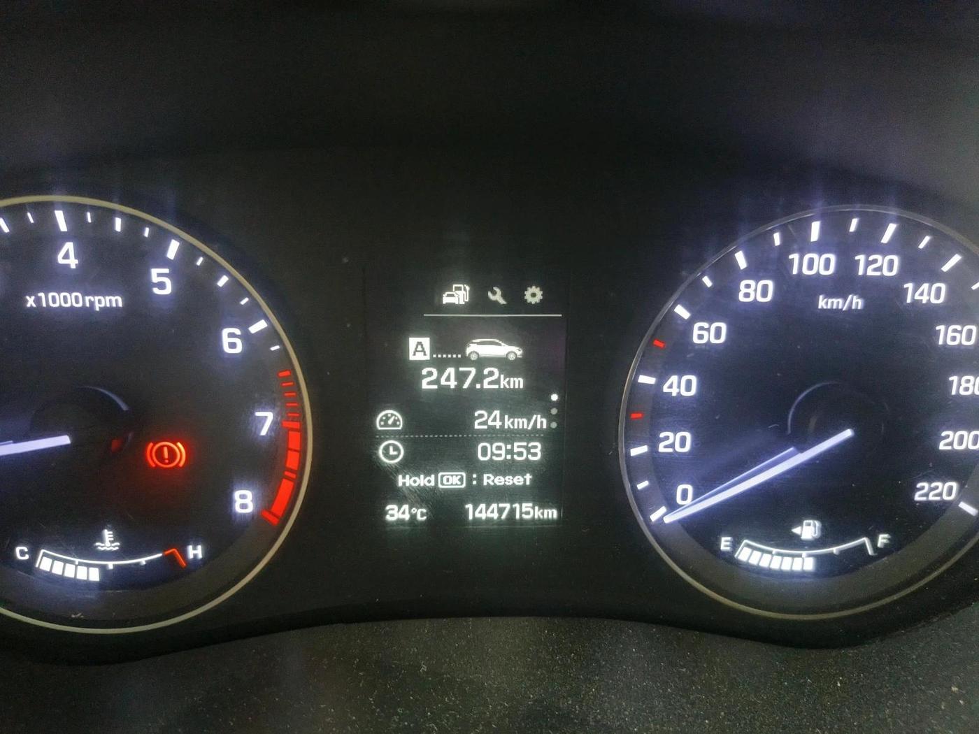 2018 Hyundai i20 Active 1.2 SX, Petrol, Manual, 1,44,715 km, interior