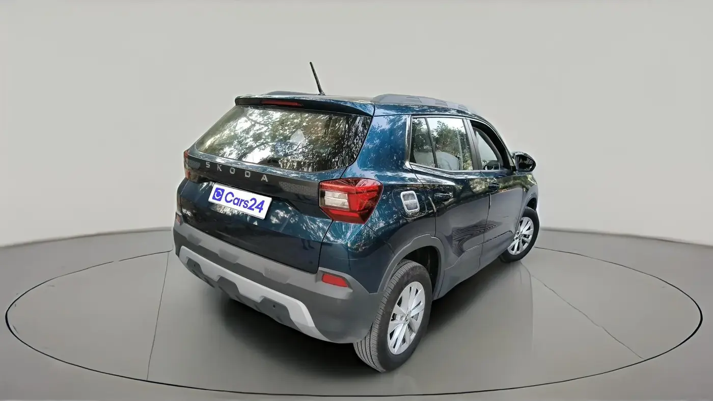 2025 Skoda Kylaq Signature AT, Petrol, Automatic, 4,208 km, exterior