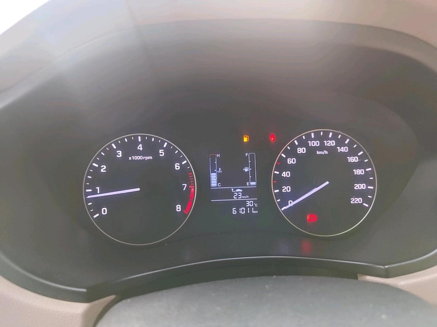 2015 Hyundai i20 SPORTZ 1.4 AT, Petrol, Automatic, 61,011 km, interior