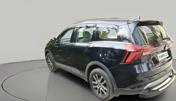2022 Mahindra XUV700 AX 7 P AT 7 STR, Petrol, Automatic, 67,000 km, exterior