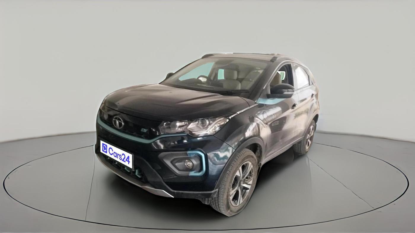 2022 Tata NEXON EV XZ PLUS LUX, Electric, Automatic, 1,07,290 km, exterior