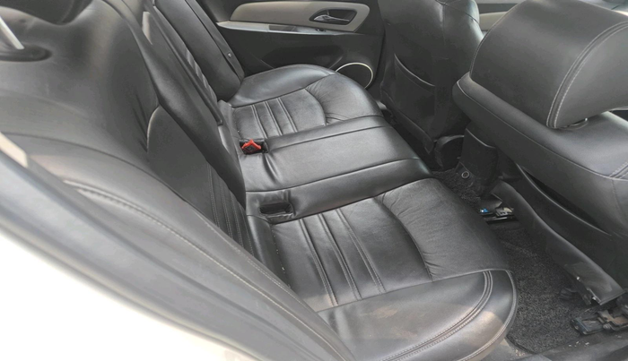 2012 Chevrolet Cruze LT, Diesel, Manual, 1,13,916 km, interior