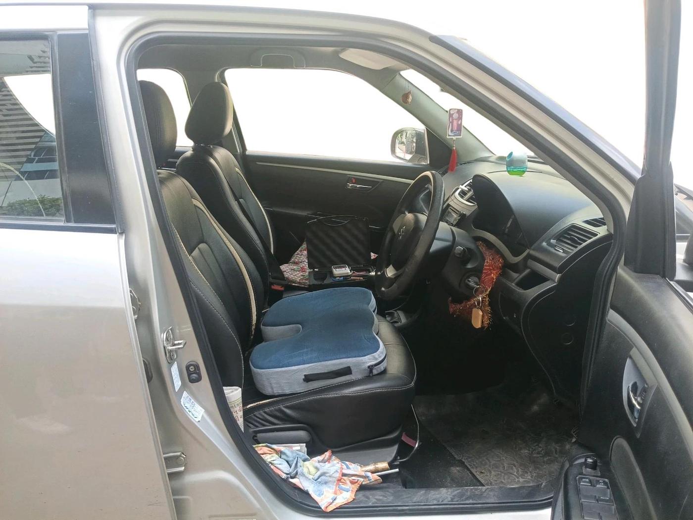 2012 Maruti Swift VDI, Diesel, Manual, 1,16,549 km, interior