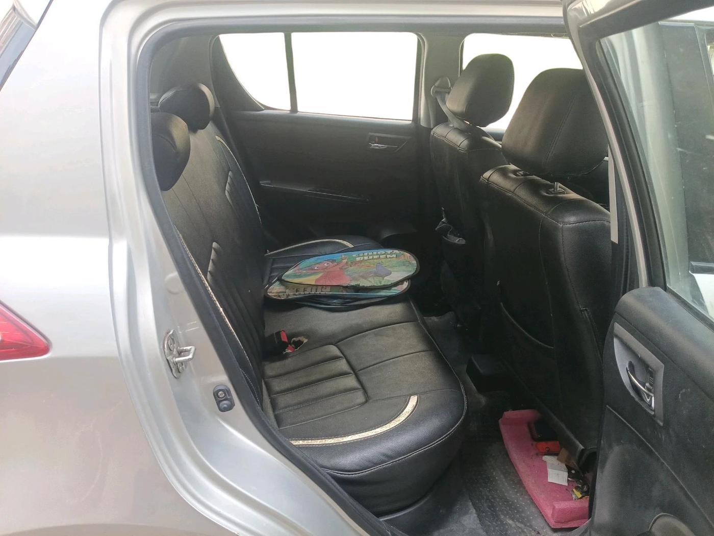 2012 Maruti Swift VDI, Diesel, Manual, 1,16,549 km, interior