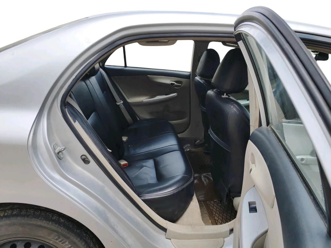 2012 Toyota Corolla Altis J DIESEL, Diesel, Manual, 1,86,955 km, interior