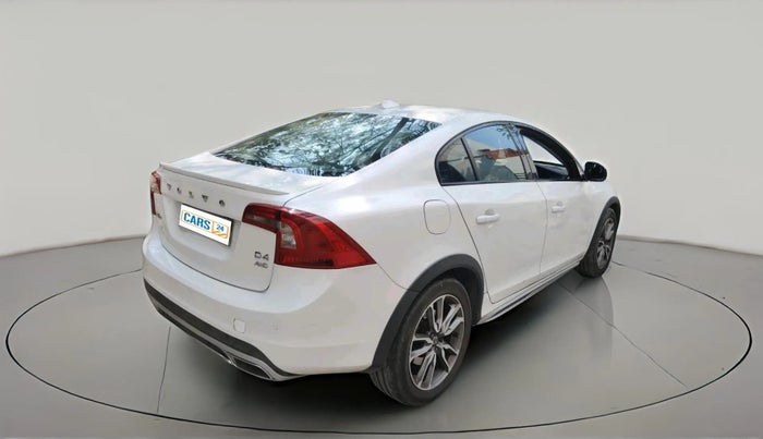 2018 Volvo S60 CROSS COUNTRY INSCRIPTION, Diesel, Automatic, 1,11,937 km, exterior
