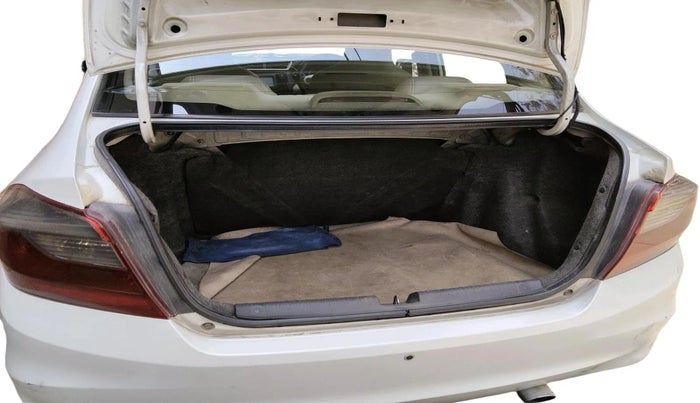 2017 Honda Amaze 1.5L I-DTEC VX, Diesel, Manual, 1,56,252 km, exterior