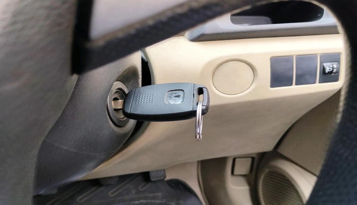 2017 Honda Amaze 1.5L I-DTEC VX, Diesel, Manual, 1,56,252 km, interior