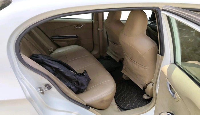 2017 Honda Amaze 1.5L I-DTEC VX, Diesel, Manual, 1,56,252 km, interior