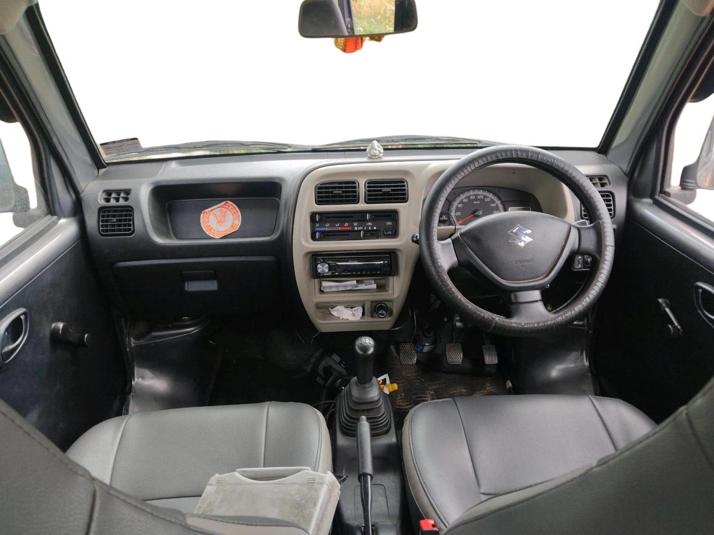 2019 Maruti Eeco 5 STR WITH A/C+HTR, CNG, Manual, 38,221 km, interior