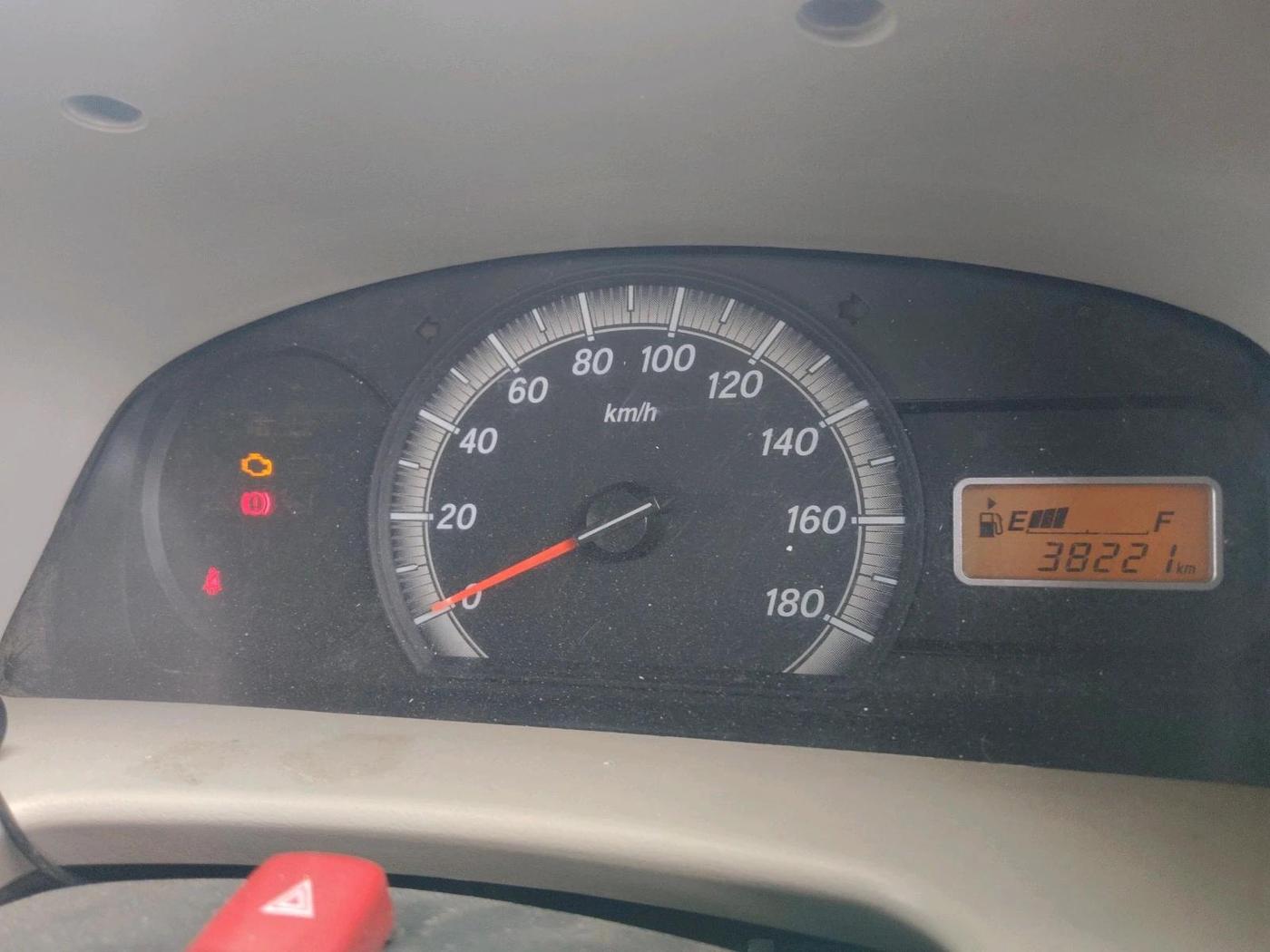 2019 Maruti Eeco 5 STR WITH A/C+HTR, CNG, Manual, 38,221 km, interior