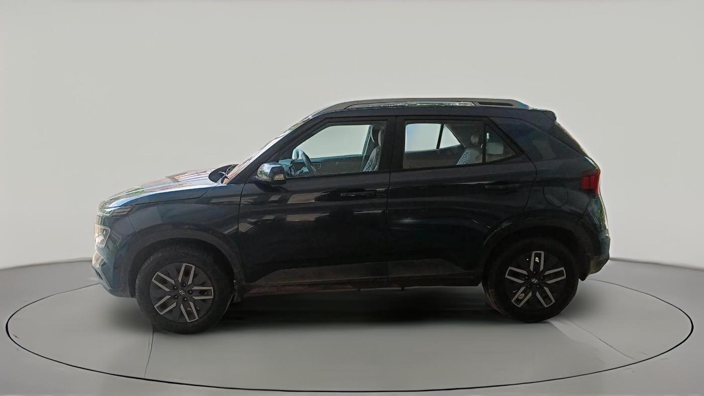 2022 Hyundai VENUE SX 1.5 CRDI, Diesel, Manual, 88,694 km, exterior