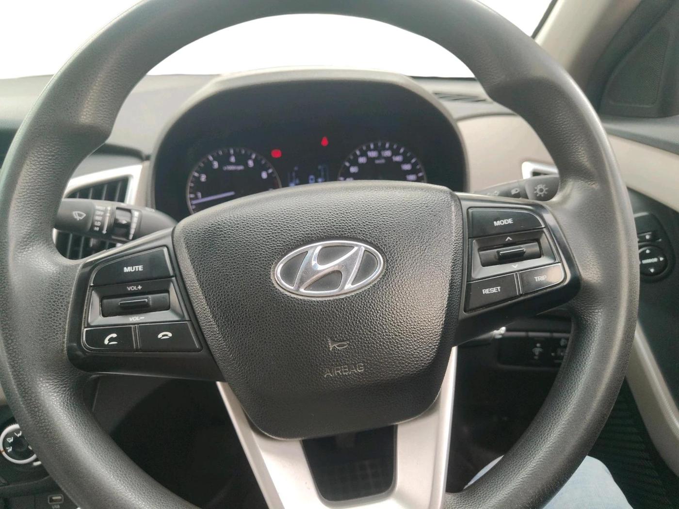 2018 Hyundai Creta E PLUS 1.6 PETROL, Petrol, Manual, 71,790 km, interior
