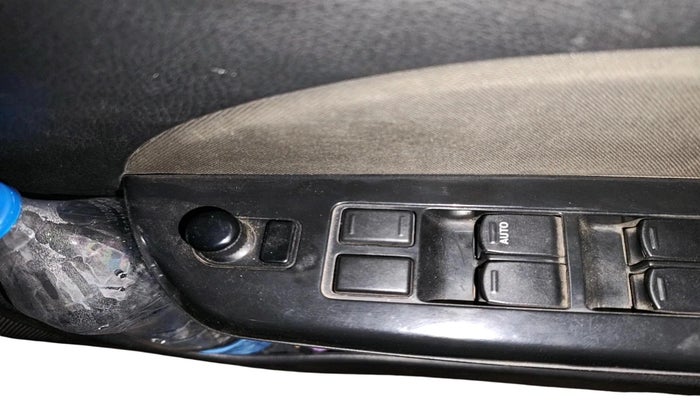 2017 Maruti Swift ZDI, Diesel, Manual, 2,03,616 km, interior