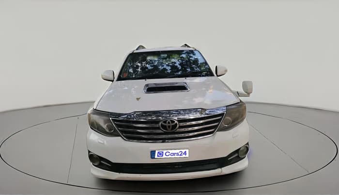 2012 Toyota Fortuner 3.0 4X2 MT, Diesel, Manual, 3,49,120 km, exterior
