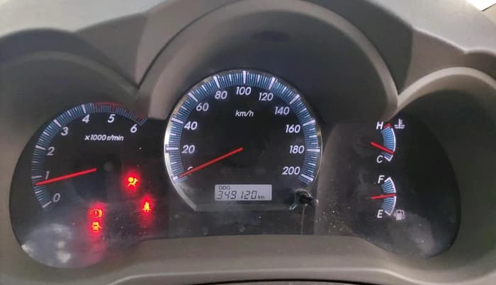 2012 Toyota Fortuner 3.0 4X2 MT, Diesel, Manual, 3,49,120 km, interior