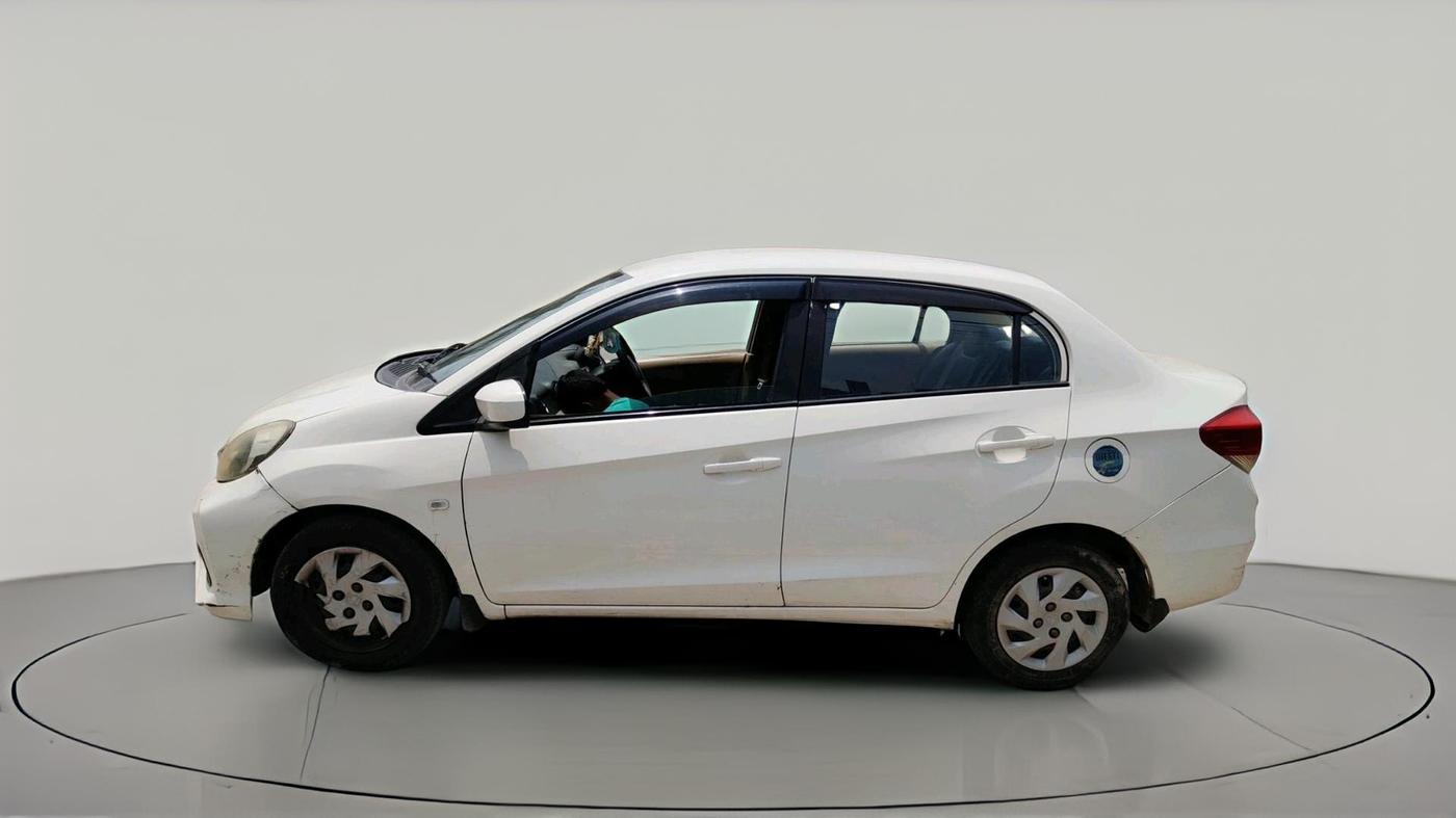 2014 Honda Amaze 1.5L I-DTEC S, Diesel, Manual, 1,08,002 km, exterior