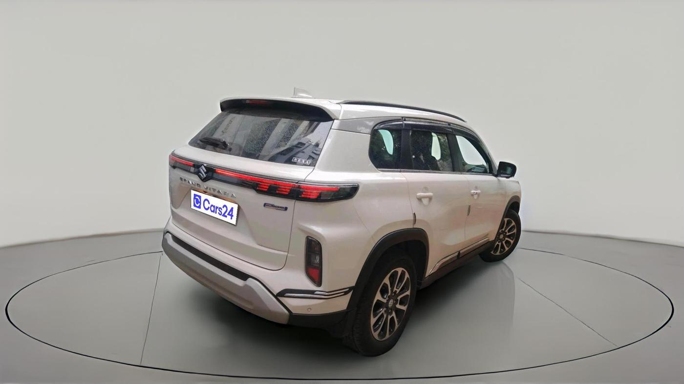 2024 Maruti Grand Vitara ALPHA SMART HYBRID AT, Petrol, Automatic, 6,968 km, exterior