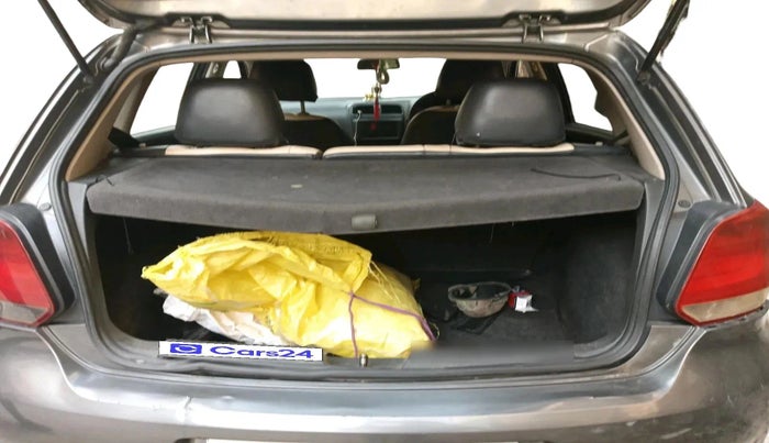 2011 Volkswagen Polo COMFORTLINE 1.2L, Diesel, Manual, 2,09,888 km, exterior