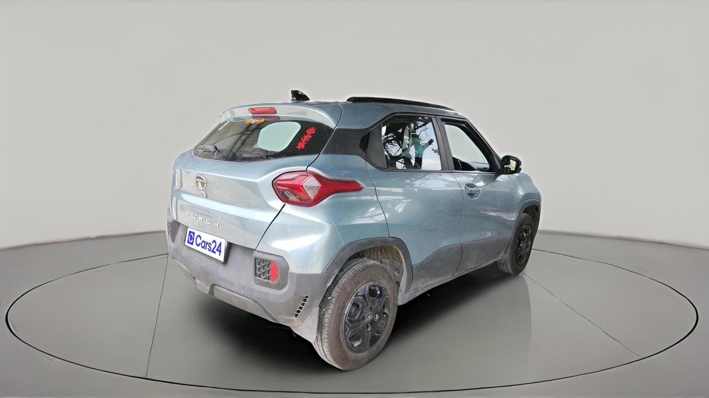 2025 Tata PUNCH Accomplished Plus (S) AMT, Petrol, Automatic, 5,929 km, exterior