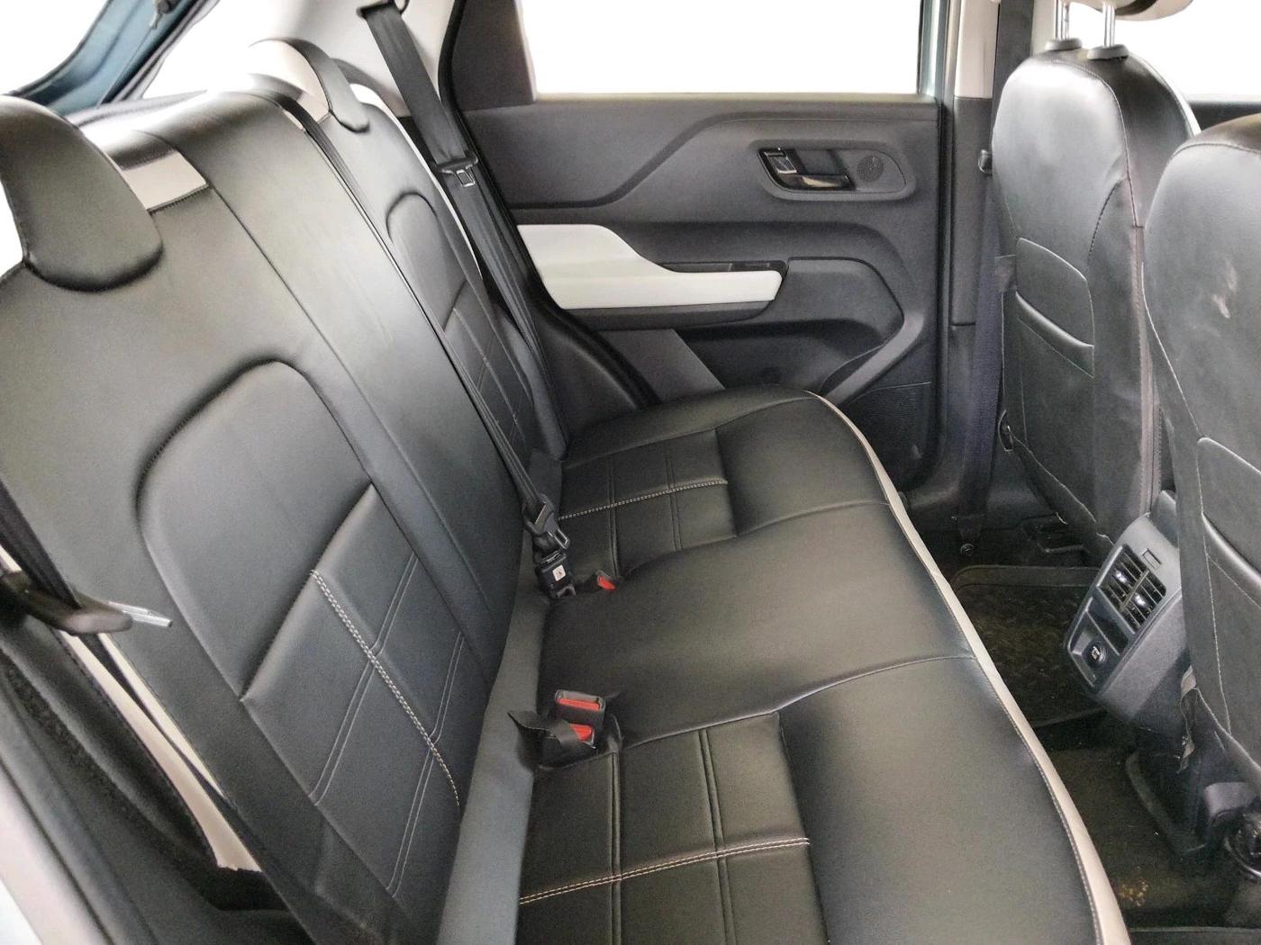 2025 Tata PUNCH Accomplished Plus (S) AMT, Petrol, Automatic, 5,929 km, interior