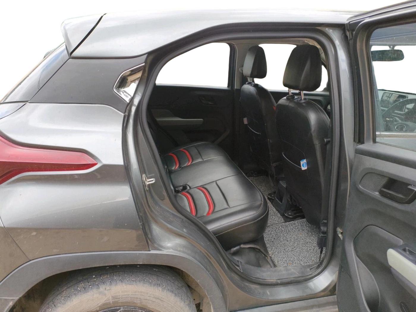 2023 Tata PUNCH ADVENTURE MT CNG , CNG, Manual, 29,296 km, interior