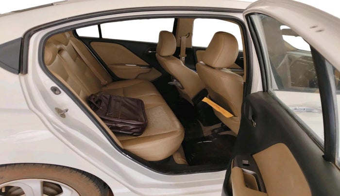 2016 Honda City 1.5L I-VTEC VX, Petrol, Manual, 1,16,929 km, interior