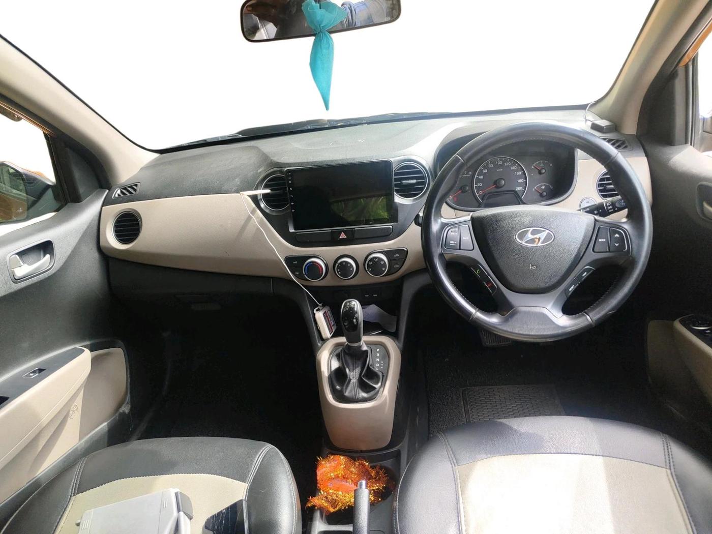 2015 Hyundai Grand i10 ASTA AT 1.2 KAPPA VTVT, Petrol, Automatic, 90,310 km, interior