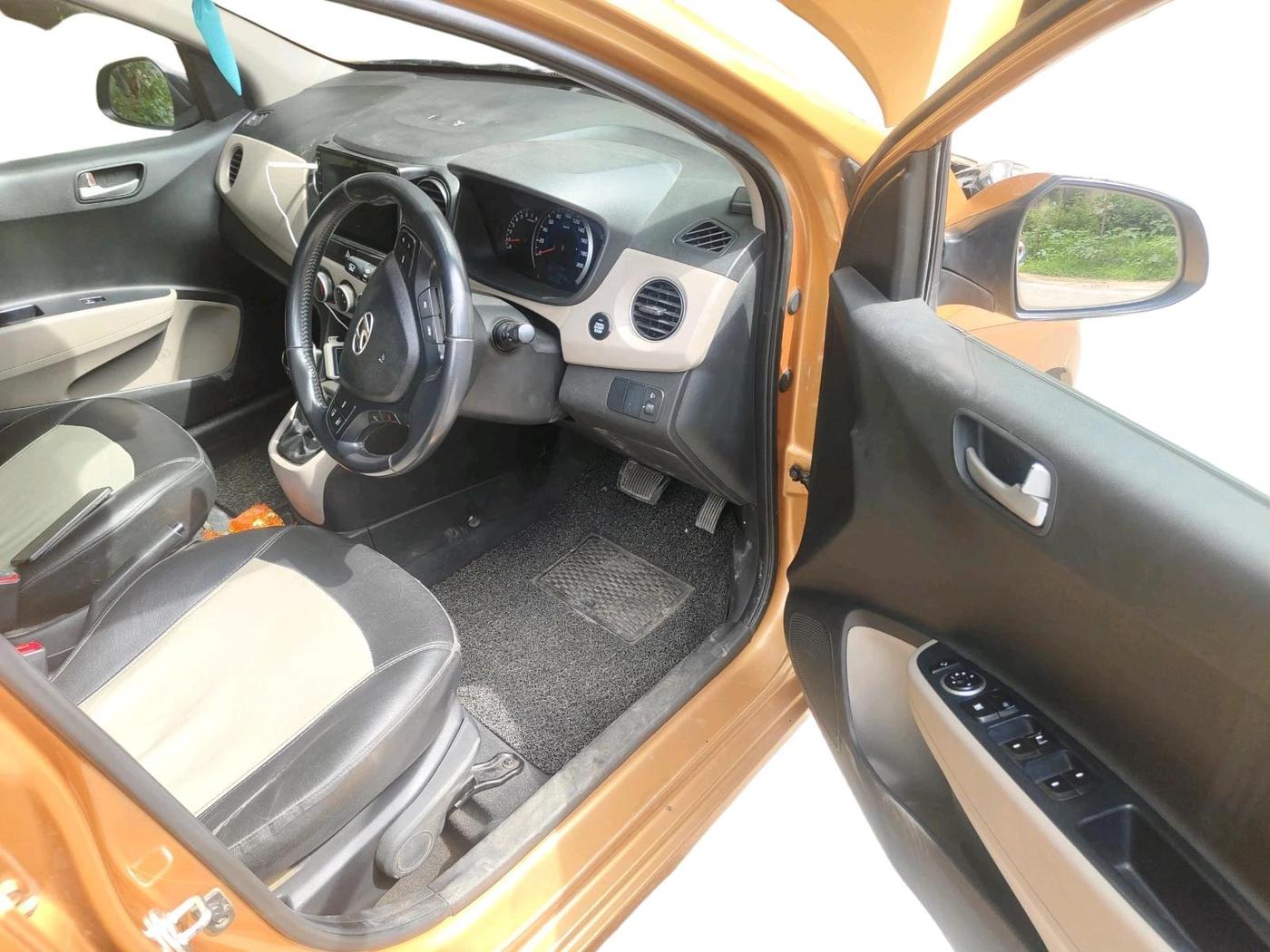 2015 Hyundai Grand i10 ASTA AT 1.2 KAPPA VTVT, Petrol, Automatic, 90,310 km, interior