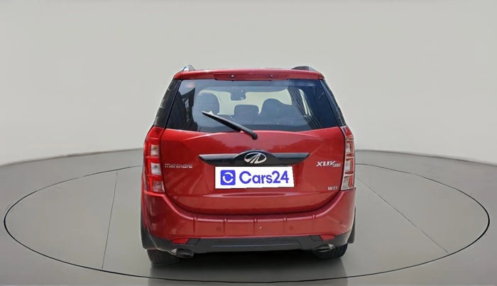 2014 Mahindra XUV500 W8, Diesel, Manual, 1,02,565 km, exterior