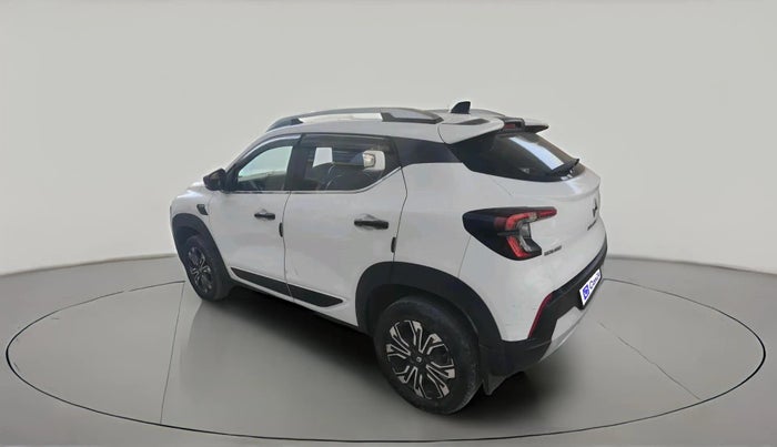 2022 Renault Kiger RXZ AMT, Petrol, Automatic, 67,676 km, exterior