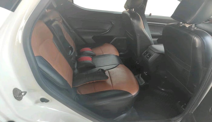 2022 Renault Kiger RXZ AMT, Petrol, Automatic, 67,676 km, interior