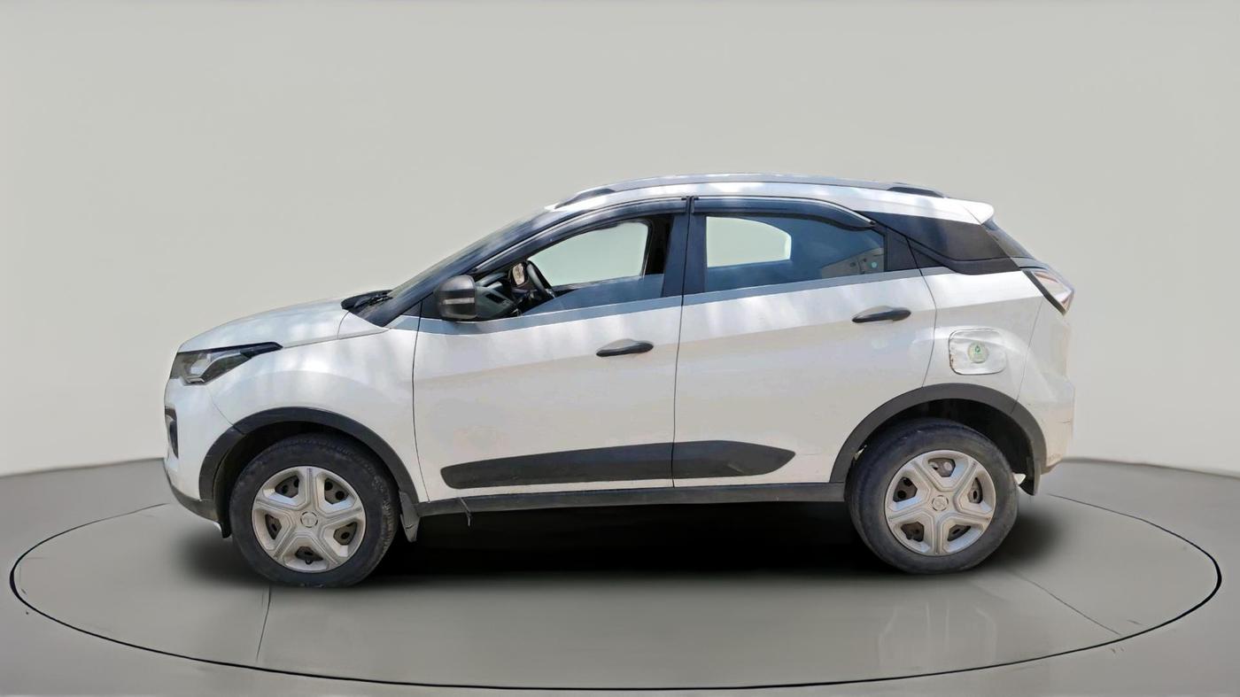 2020 Tata NEXON XM PETROL, Petrol, Manual, 86,466 km, exterior