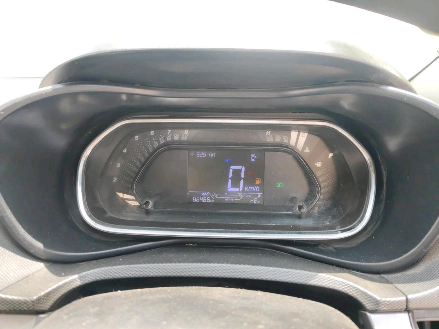 2020 Tata NEXON XM PETROL, Petrol, Manual, 86,466 km, interior