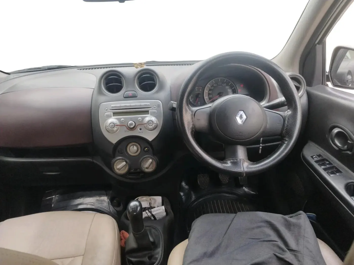 2012 Renault Pulse RXL DIESEL, Diesel, Manual, 1,07,574 km, interior