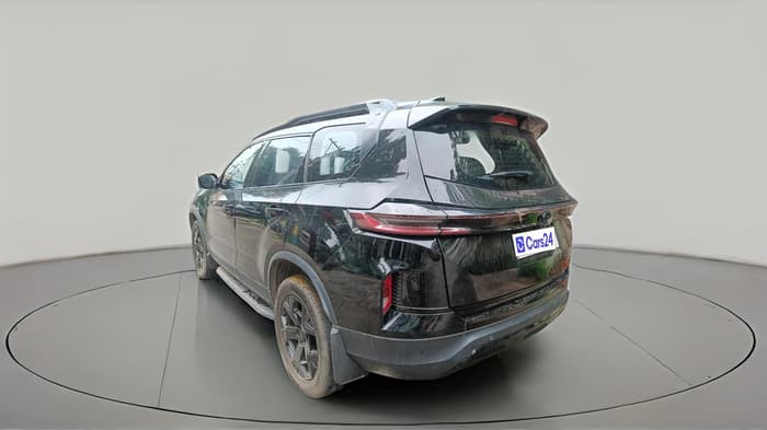 2024 Tata Safari ADVENTURE PLUS DARK EDITION, Diesel, Manual, 20,827 km, exterior