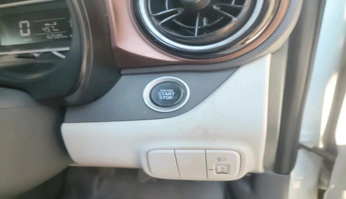 2020 Hyundai AURA SX 1.2, Petrol, Manual, 62,585 km, interior