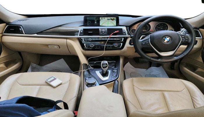 2017 BMW 3 Series  GT 320d Luxury Line, Diesel, Automatic, 92,001 km, interior