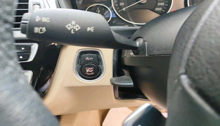 2017 BMW 3 Series  GT 320d Luxury Line, Diesel, Automatic, 92,001 km, interior